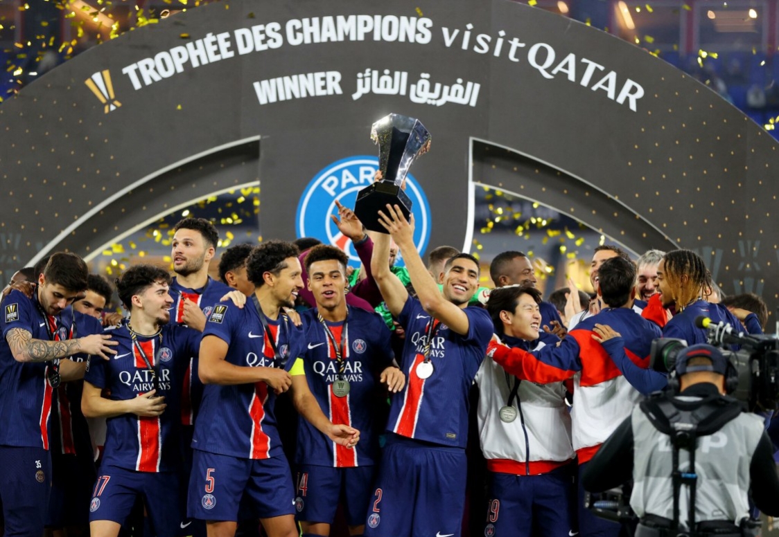 法国战胜德国,赢得晋级欧洲杯的机会 法国战胜德国,赢得晋级欧洲杯的机会